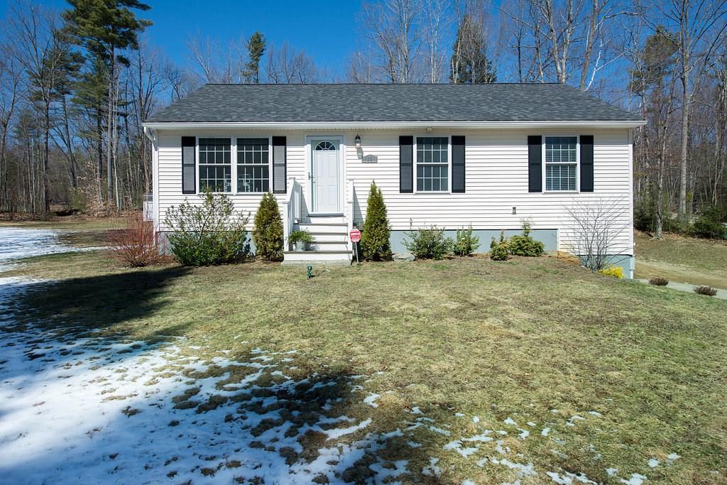 60 Betts Road Rochester, NH 03867 - Photo 1 of 30 Photo