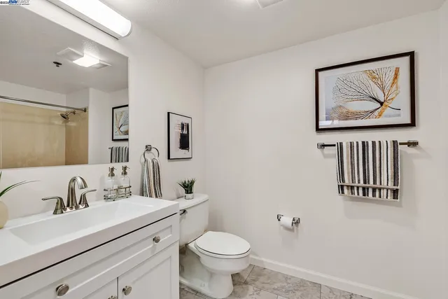 $238,000 | 988 Franklin Street, Unit 312, Oakland, CA 94607