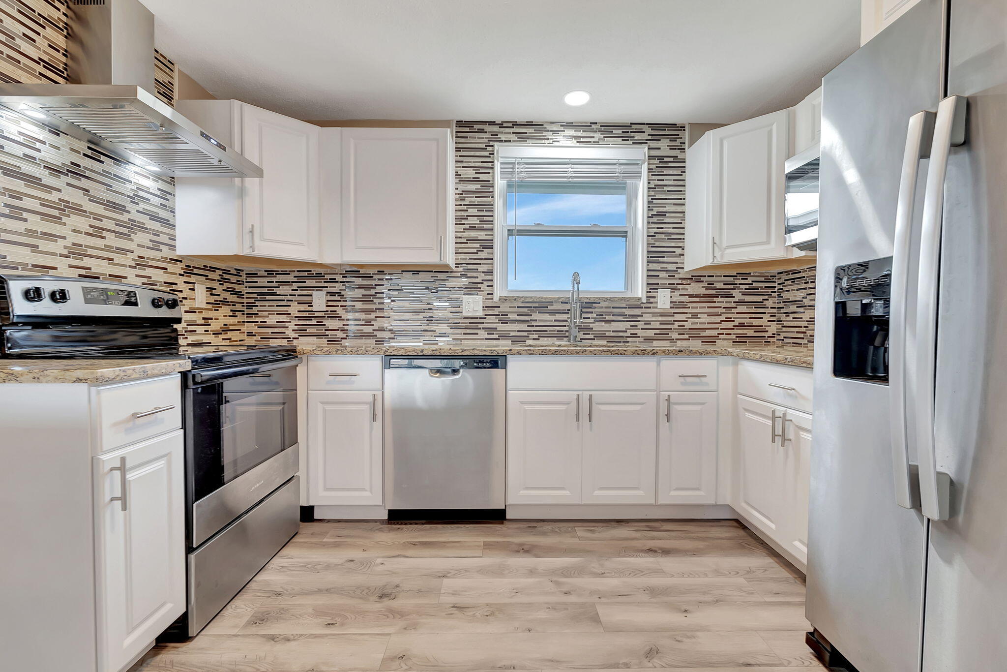 7611 Spirea Drive Port Richey, FL 34668 - Photo 2 of 17 Stainless Steel