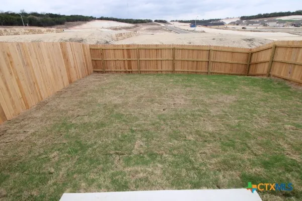 $1,250 | 640 Pacific Crest Trail, Copperas Cove, TX 76522