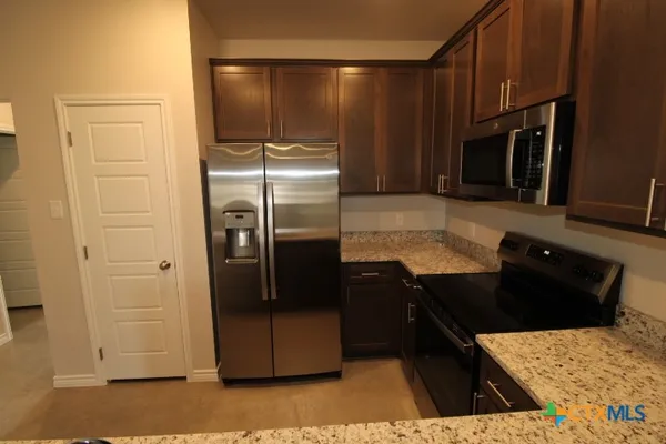 $1,250 | 640 Pacific Crest Trail, Copperas Cove, TX 76522