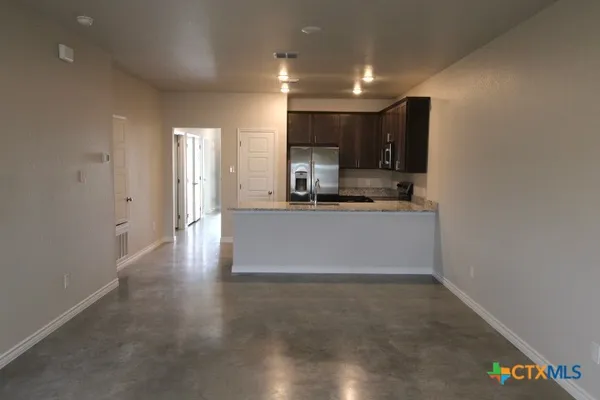 $1,250 | 640 Pacific Crest Trail, Copperas Cove, TX 76522