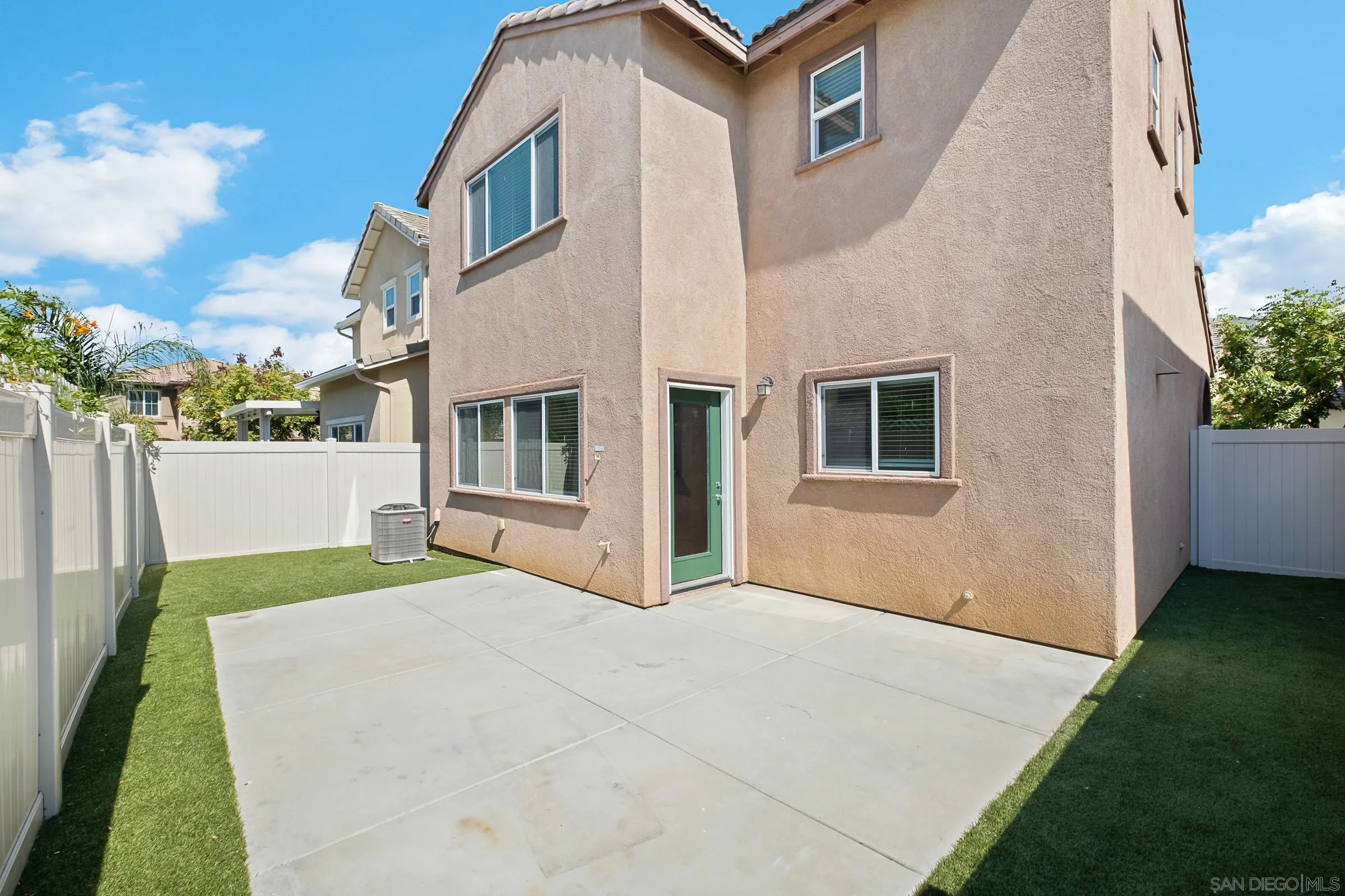 333 Dun Blazer Way Fallbrook, CA 92028 - Photo 27 of 34 Gallery Image 27