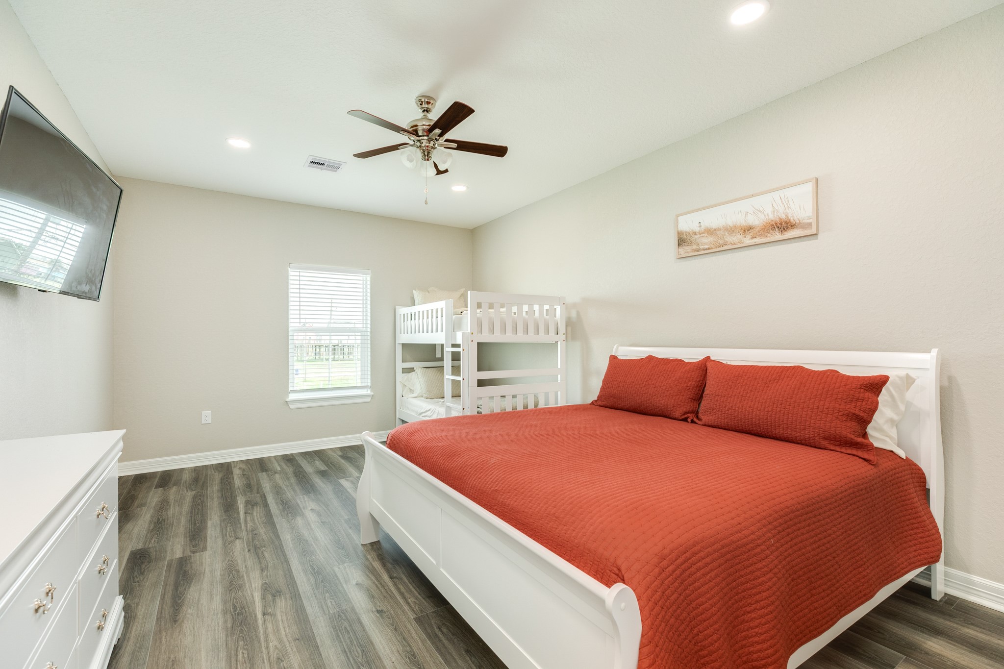 524 Thunder Road Surfside Beach, TX 77541 - Photo 16 of 26 Bedrooms have room for guest