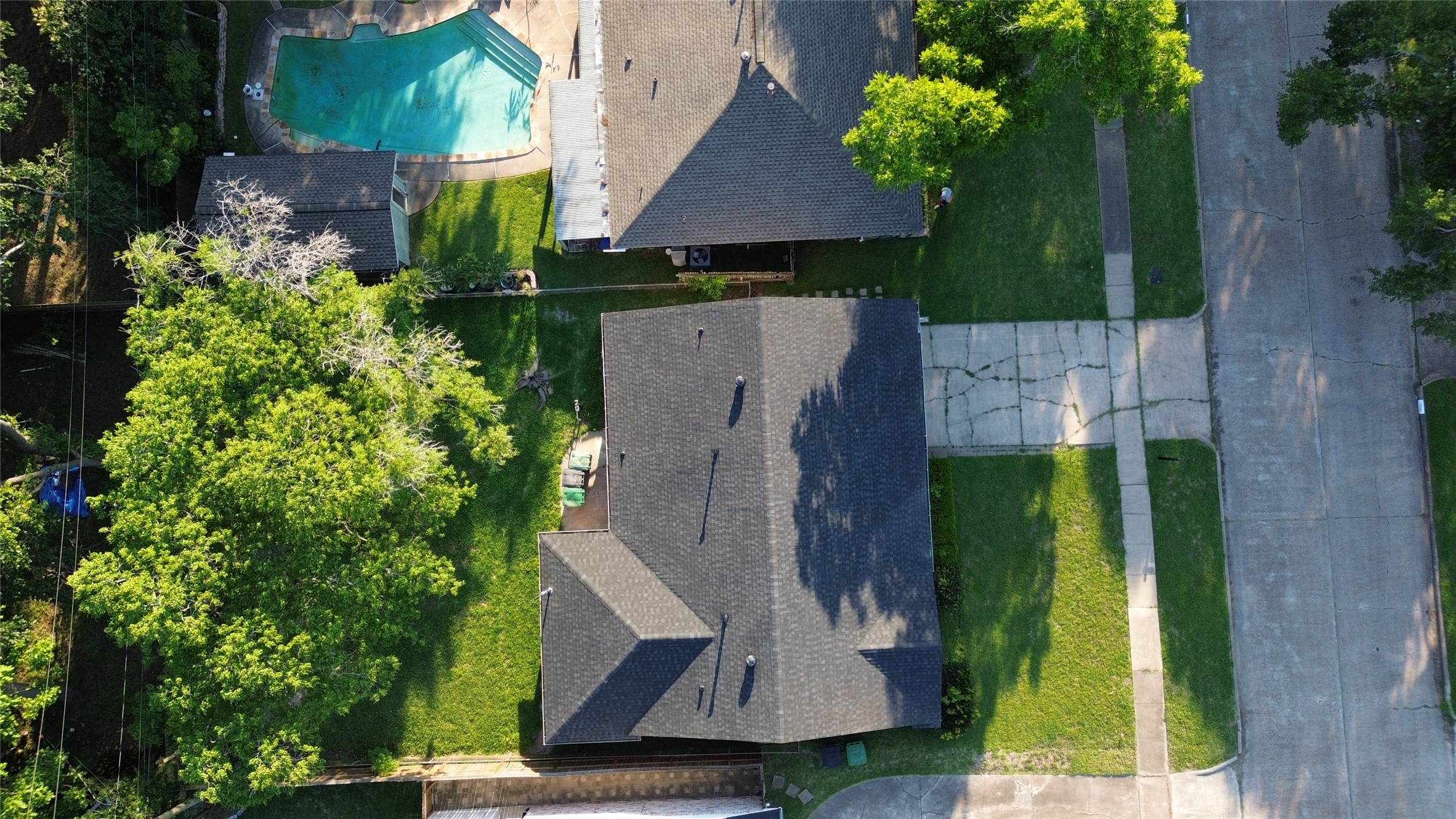 7607 Grape Street Houston, TX 77074 - Photo 37 of 42