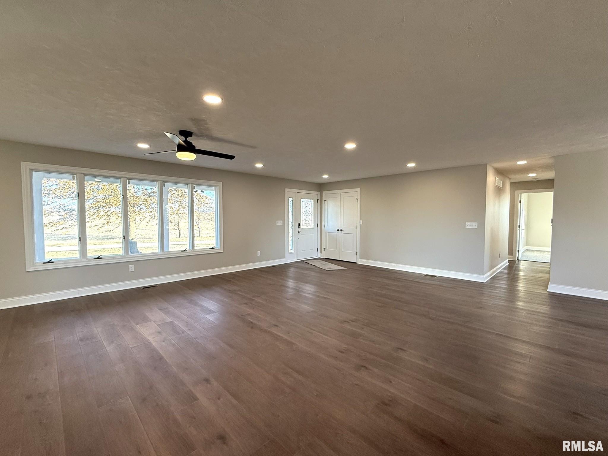 2832 Highway 17 Galva, IL 61434 - Photo 27 of 68