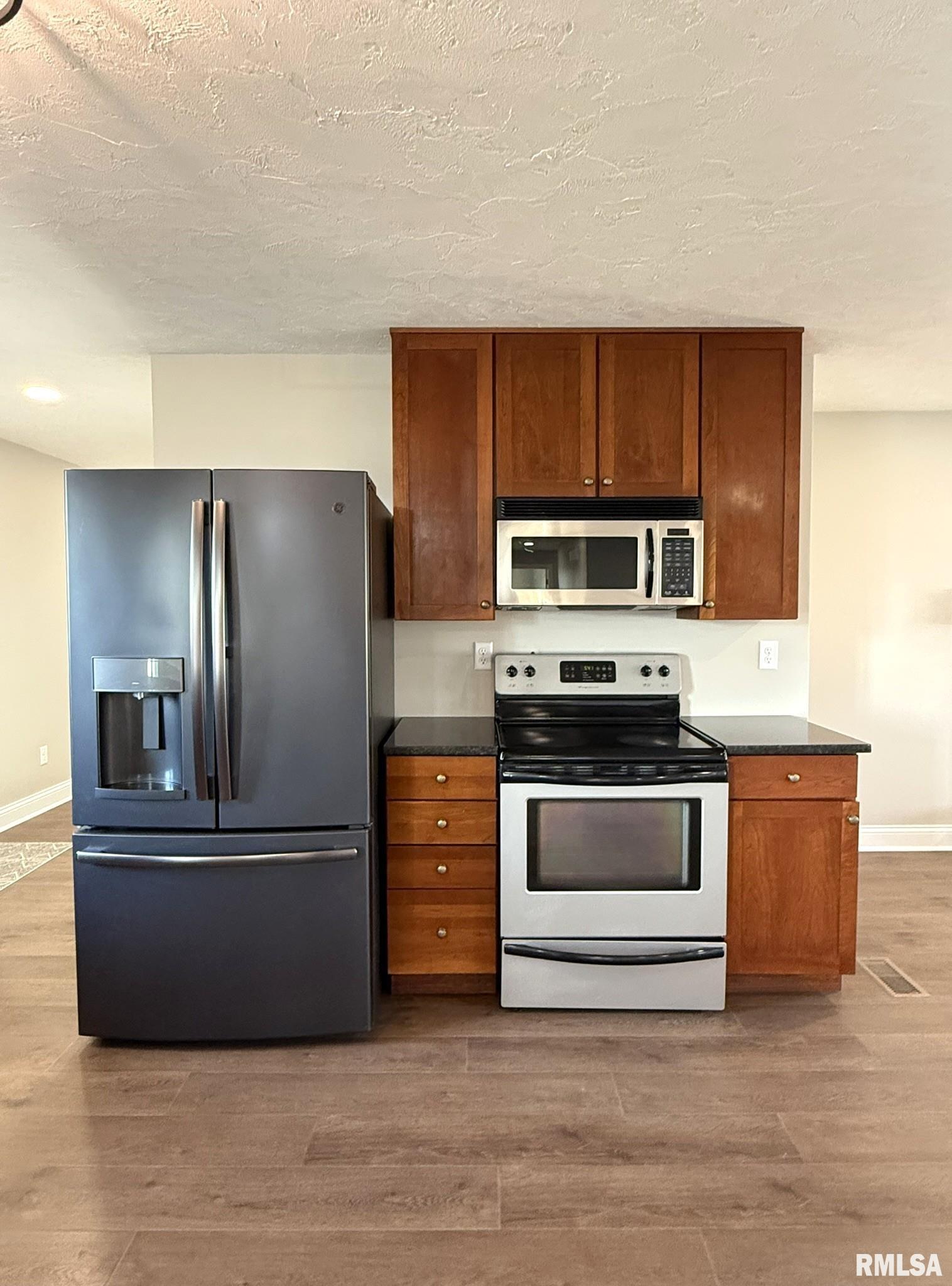 2832 Highway 17 Galva, IL 61434 - Photo 34 of 68