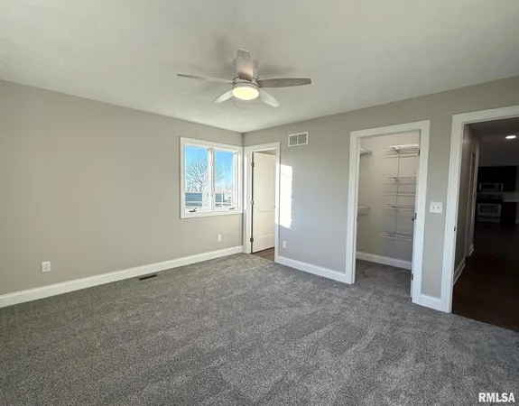 $329,900 | 2832 Highway 17, Galva, IL 61434