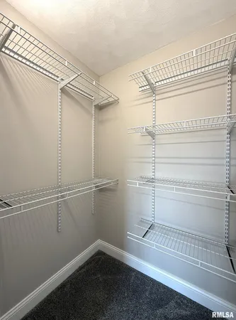 $329,900 | 2832 Highway 17, Galva, IL 61434