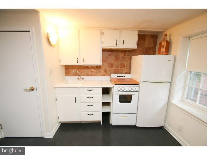 2127 Rodman Street Philadelphia, PA 19146 - Photo 3 of 15 Kitchen