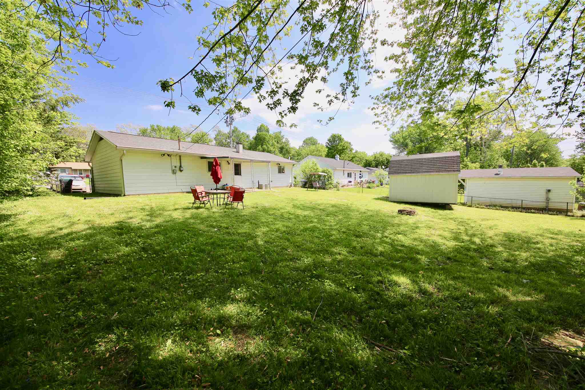 3931 West Tapp Road Bloomington, IN 47403 - Photo 4 of 17 Gallery Image 4