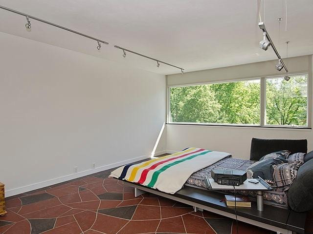 2316 Devonshire Road Ann Arbor, MI 48104 - Photo 31 of 59 Photo 32