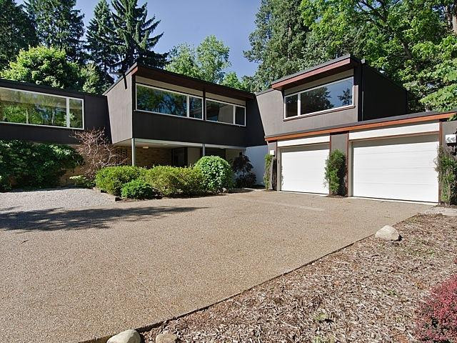 2316 Devonshire Road Ann Arbor, MI 48104 - Photo 4 of 59 Photo 4