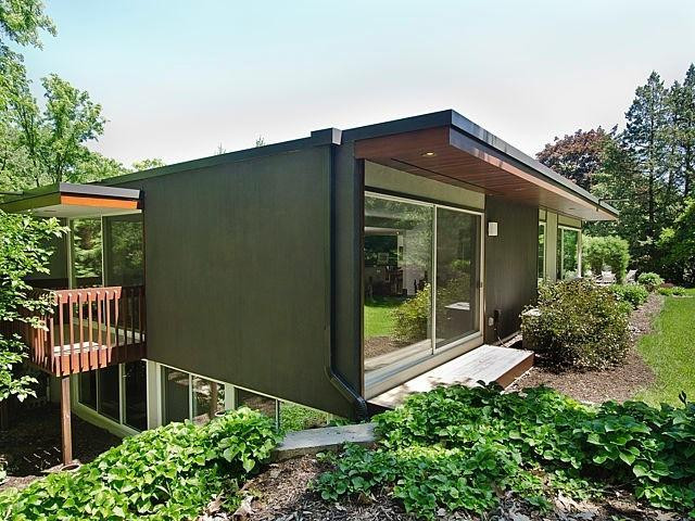 2316 Devonshire Road Ann Arbor, MI 48104 - Photo 57 of 59 Photo 60