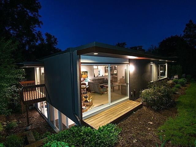 2316 Devonshire Road Ann Arbor, MI 48104 - Photo 7 of 59 Photo 7