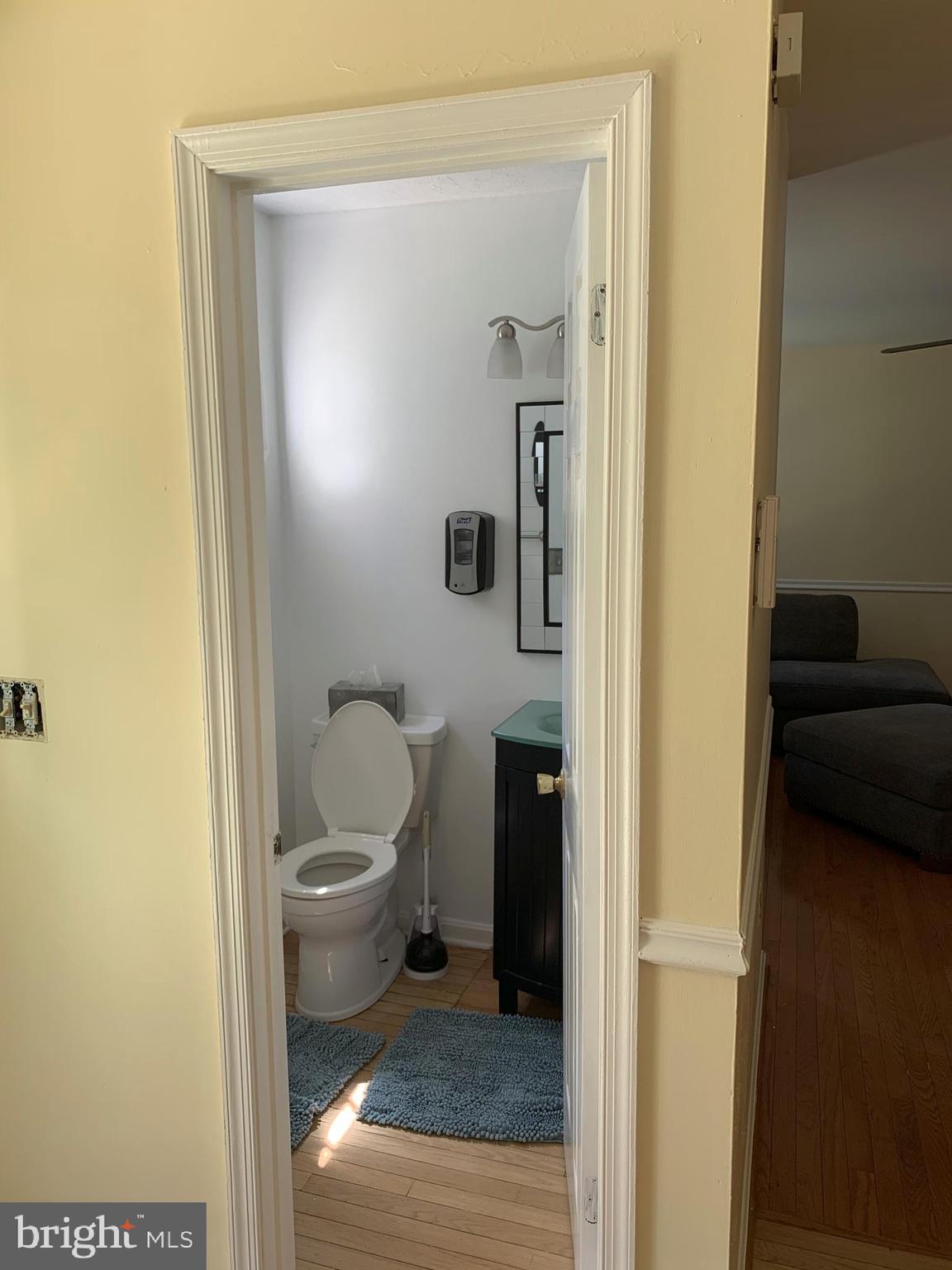 120 Double Oak Road North Prince Frederick, MD 20678 - Photo 3 of 30 Half Bath