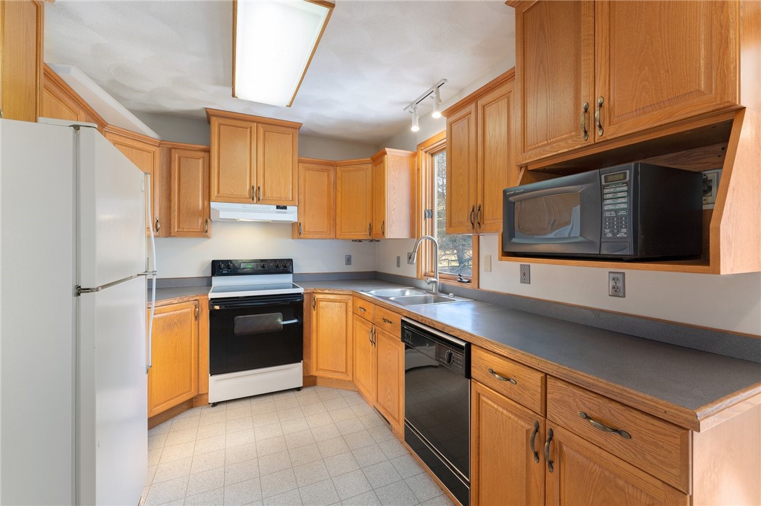 105 Nichols Road Burrillville, RI 02830 - Photo 6 of 17 Kit