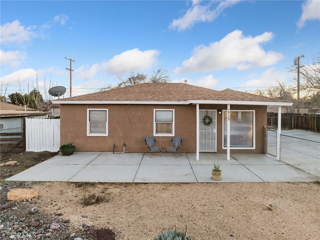 16129 Smoke Tree Street Hesperia, CA 92345 - Photo 6 of 36