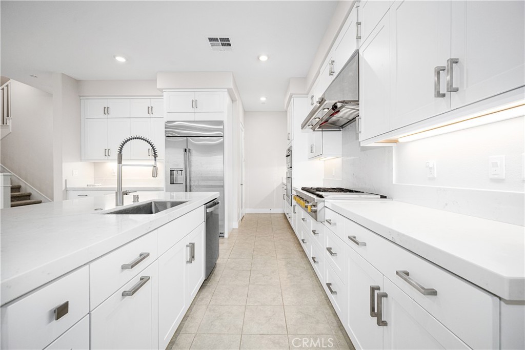 229 Chorus Irvine, CA 92618 - Photo 12 of 58
