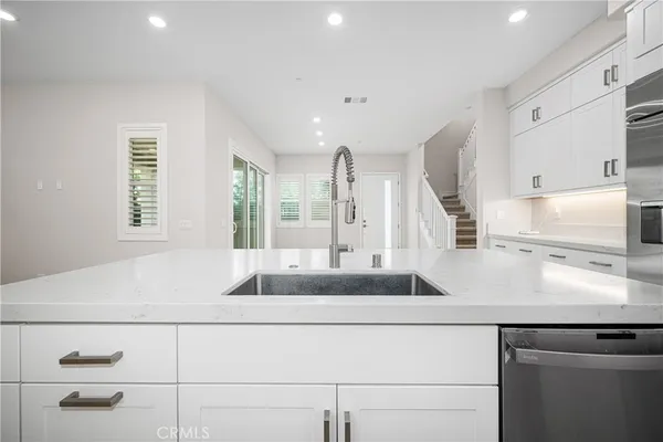 $5,700 | 229 Chorus, Irvine, CA 92618