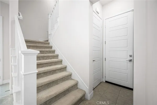 $5,700 | 229 Chorus, Irvine, CA 92618