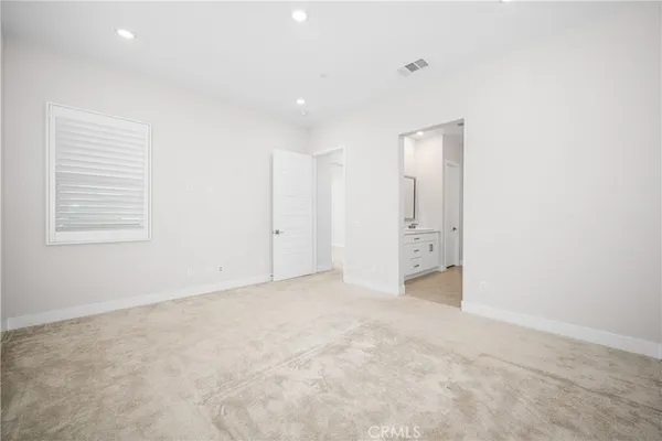 $5,700 | 229 Chorus, Irvine, CA 92618