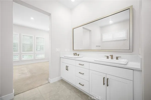 $5,700 | 229 Chorus, Irvine, CA 92618