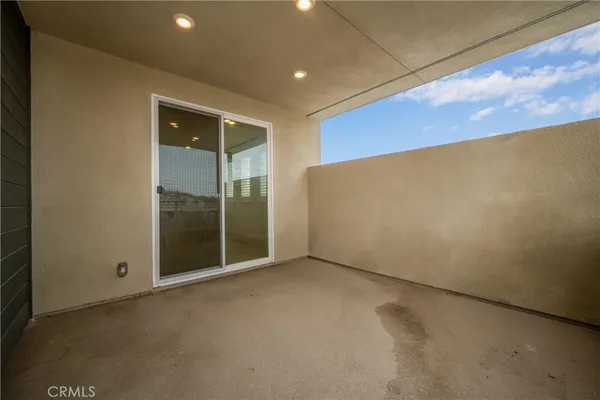 $5,700 | 229 Chorus, Irvine, CA 92618