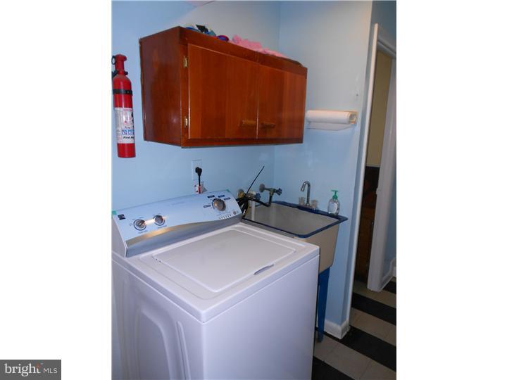 18 Albert Road Glendora, NJ 08029 - Photo 14 of 23 Laundry Room