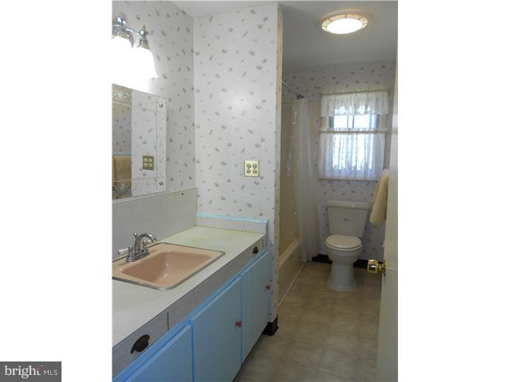 18 Albert Road Glendora, NJ 08029 - Photo 10 of 23 Bathroom