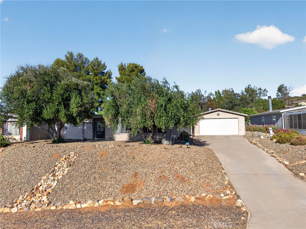 33710 The Farm Road Wildomar, CA 92595 - Photo 2 of 62