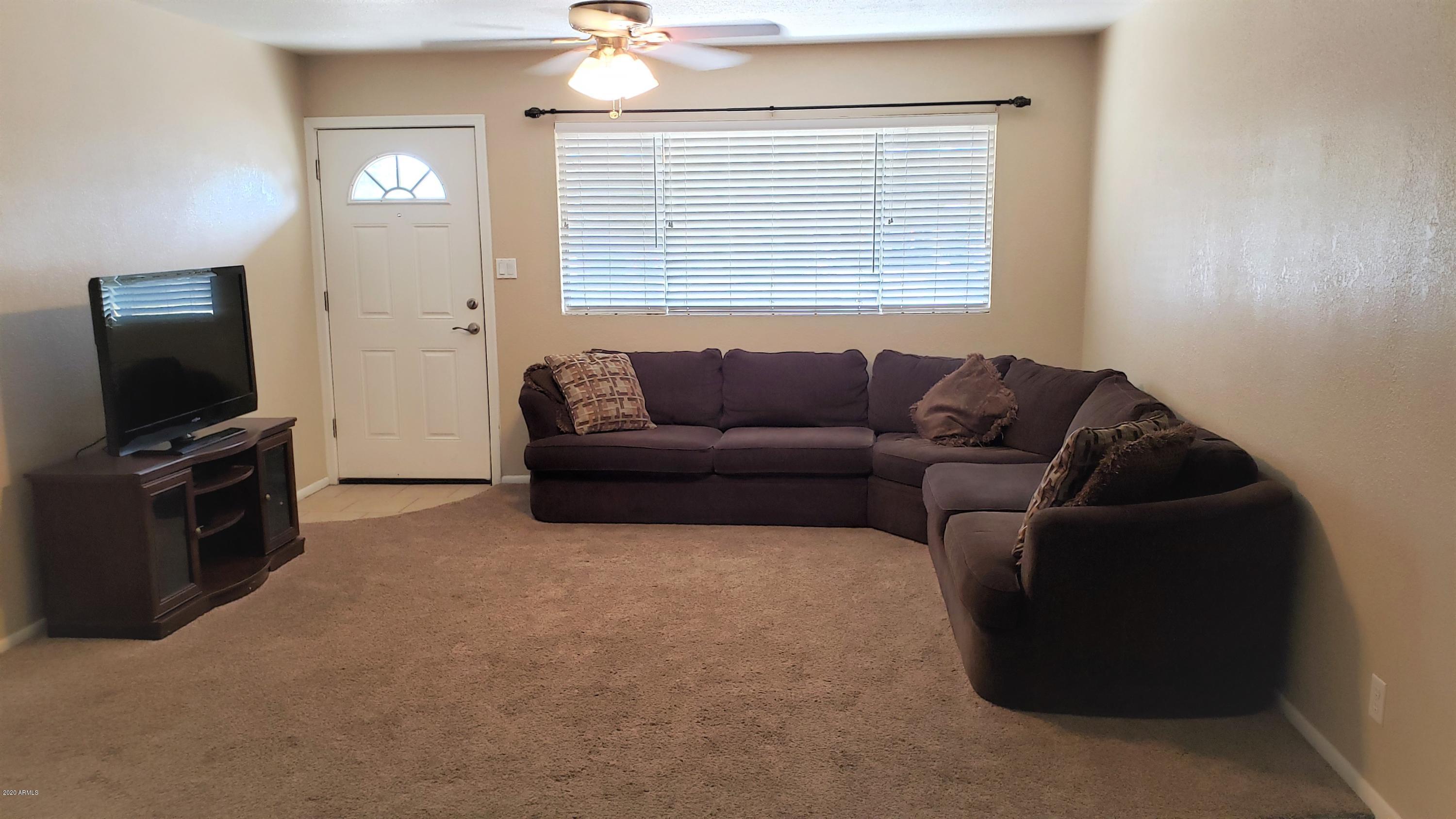 310 Fairhaven Road Kearny, AZ 85137 - Photo 6 of 24 Family Room