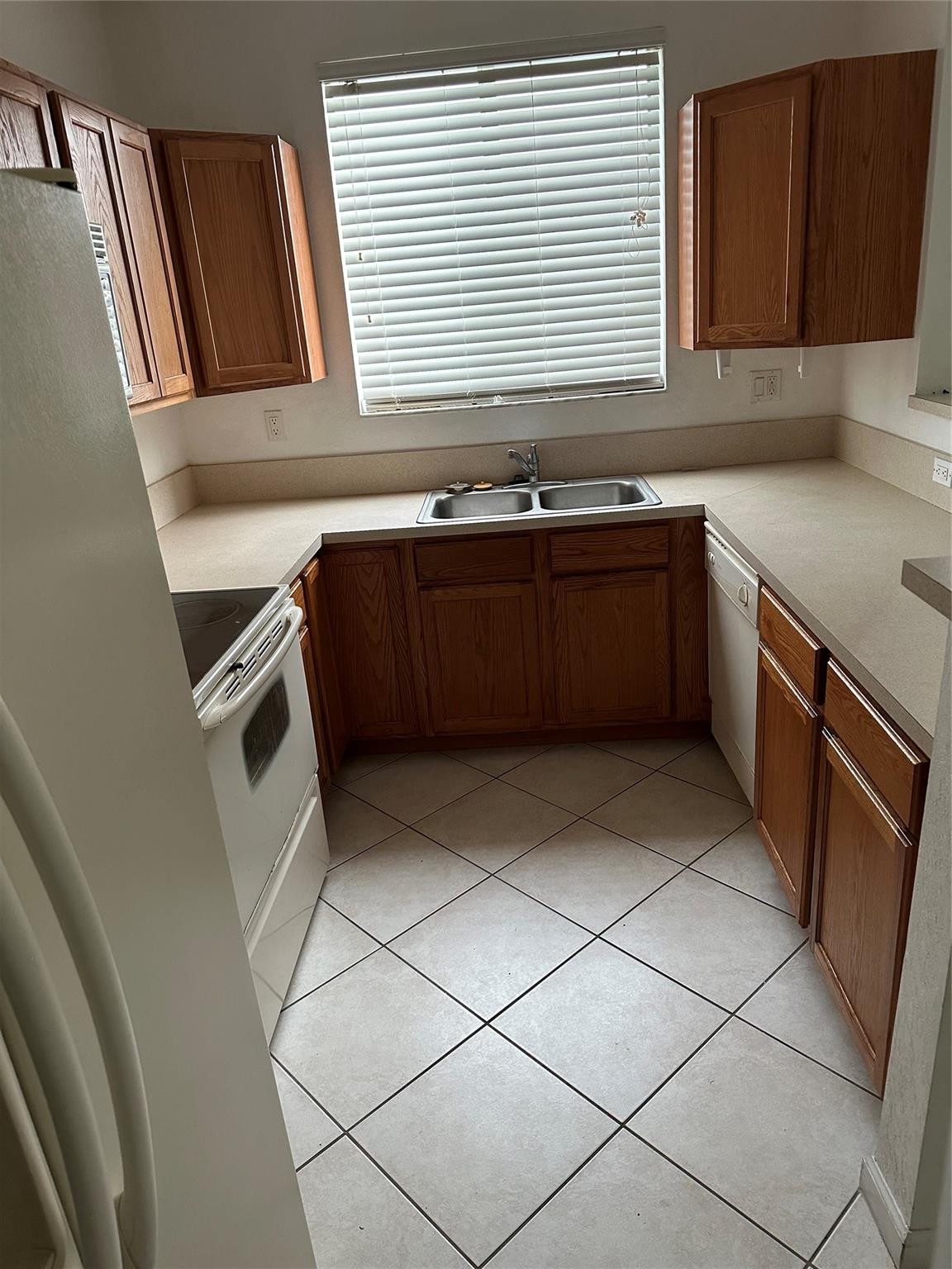 3158 Laurel Ridge Circle, Unit 3158 Riviera Beach, FL 33404 - Photo 4 of 10 Photo 4