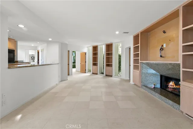 $25,000 | 2 Inverness Lane, Newport Beach, CA 92660