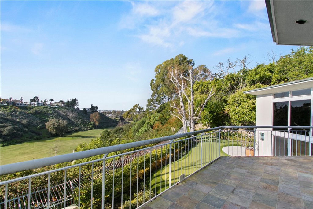 2 Inverness Lane Newport Beach, CA 92660 - Photo 17 of 26 View from Primary Deck