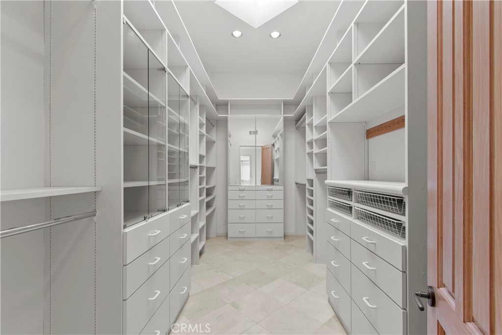 2 Inverness Lane Newport Beach, CA 92660 - Photo 19 of 26 Primary closet