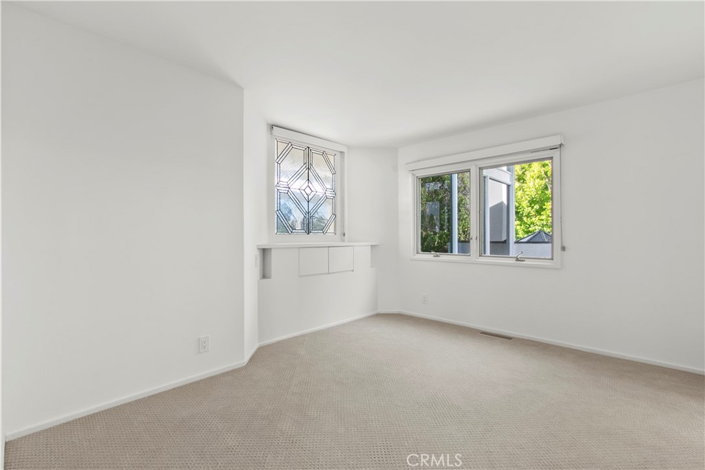 2 Inverness Lane Newport Beach, CA 92660 - Photo 23 of 26