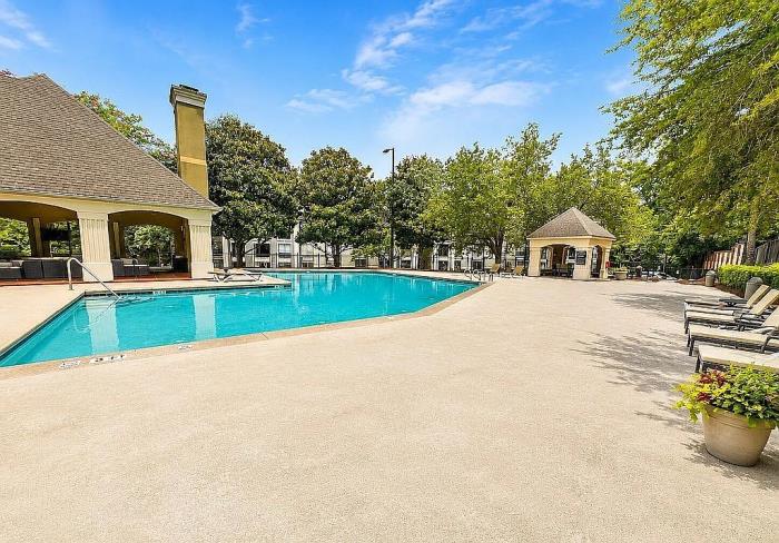 2657 Lenox Road Northeast, Unit 1 Atlanta, GA 30324 - Photo 10 of 11 Gallery Image 10