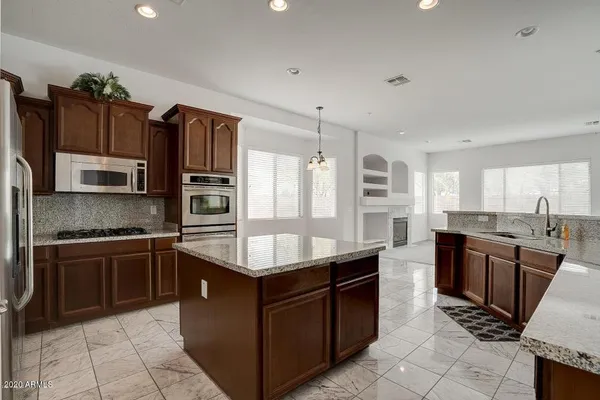 $3,500 | 12303 West Dove Wing Way, Peoria, AZ 85383