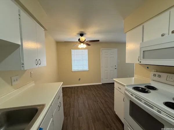 $1,175 | 10815 Baltic Drive, Unit 1, San Antonio, TX 78213