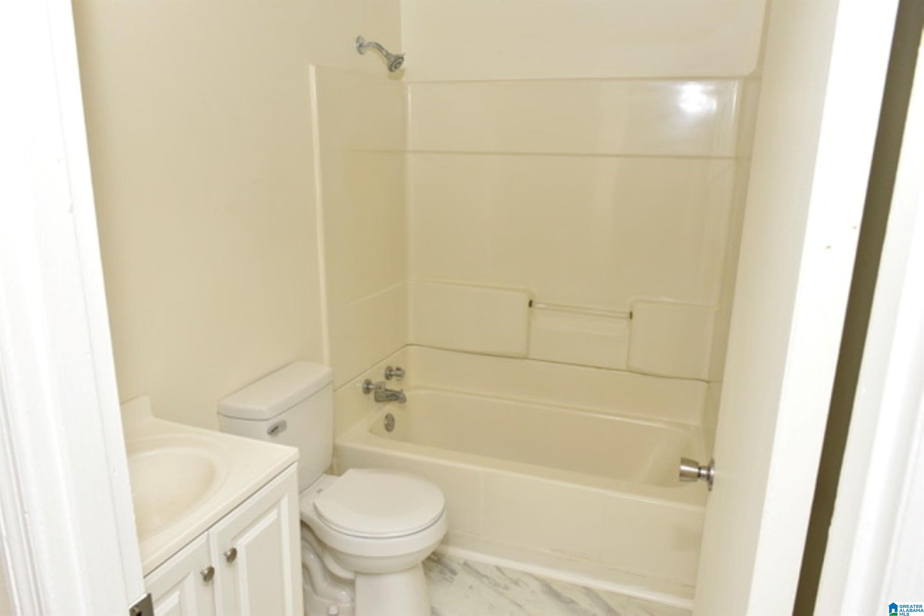 1021 Springfield Avenue Gadsden, AL 35903 - Photo 9 of 22