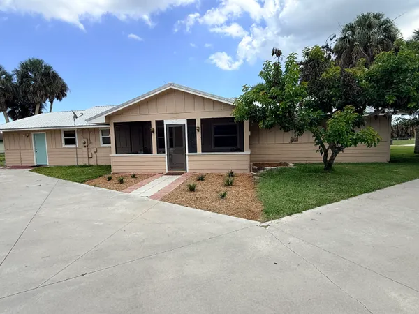 $449,500 | 13605 Southwest 144th Parkway, Okeechobee, FL 34974