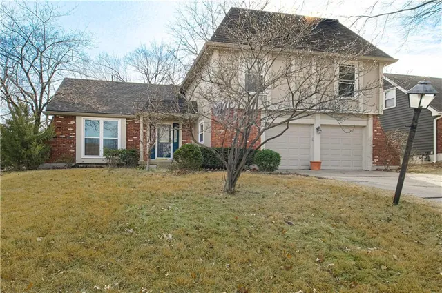 $385,000 | 4505 Northwest 79th Terrace, Kansas City, MO 64151