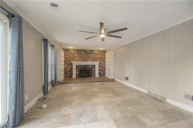 $385,000 | 4505 Northwest 79th Terrace, Kansas City, MO 64151