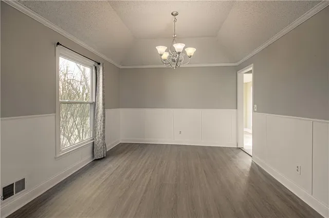 $385,000 | 4505 Northwest 79th Terrace, Kansas City, MO 64151