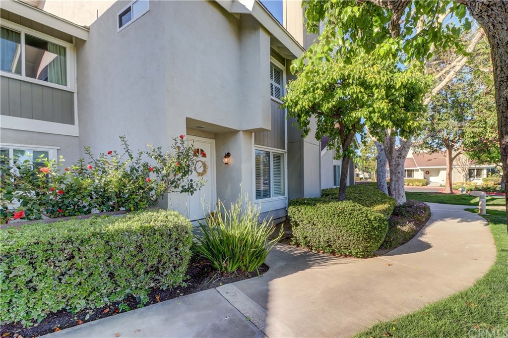 3 Sunflower, Unit 27 Irvine, CA 92604 - Photo 30 of 47 a view of a garden with pathway