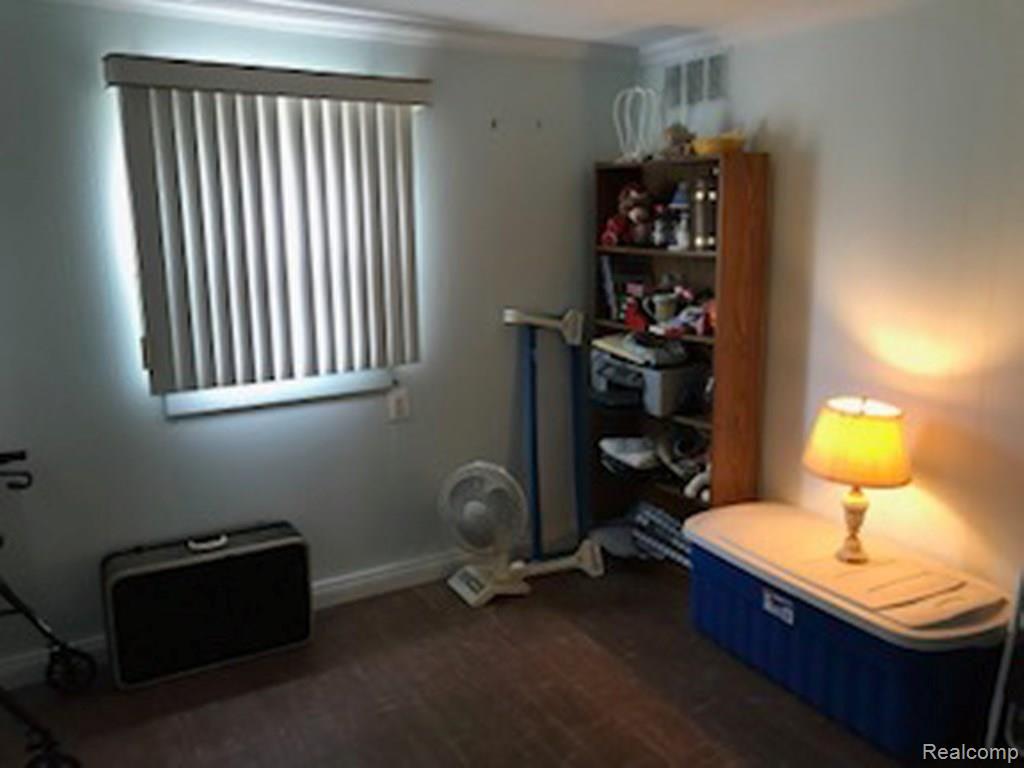 4685 Ketchum Road St. Clair, MI 48079 - Photo 9 of 14 4685 Ketchum Bedroom 4.JPG