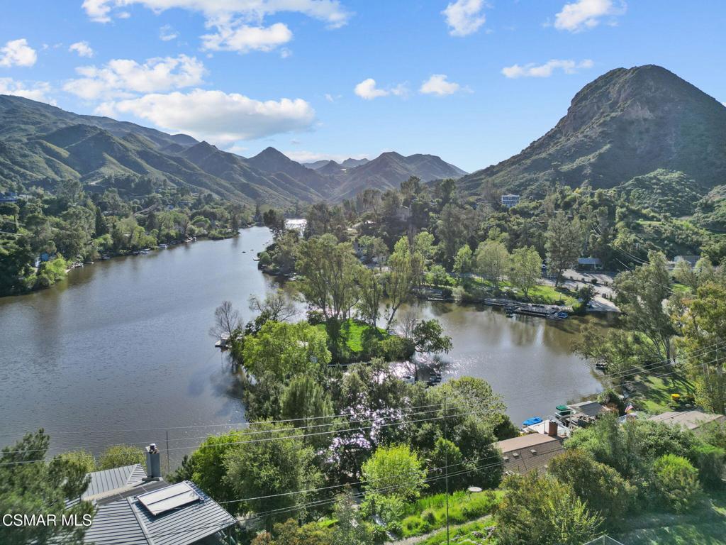 2239 Pinecrest Road Agoura Hills, CA 91301 - Photo 25 of 26