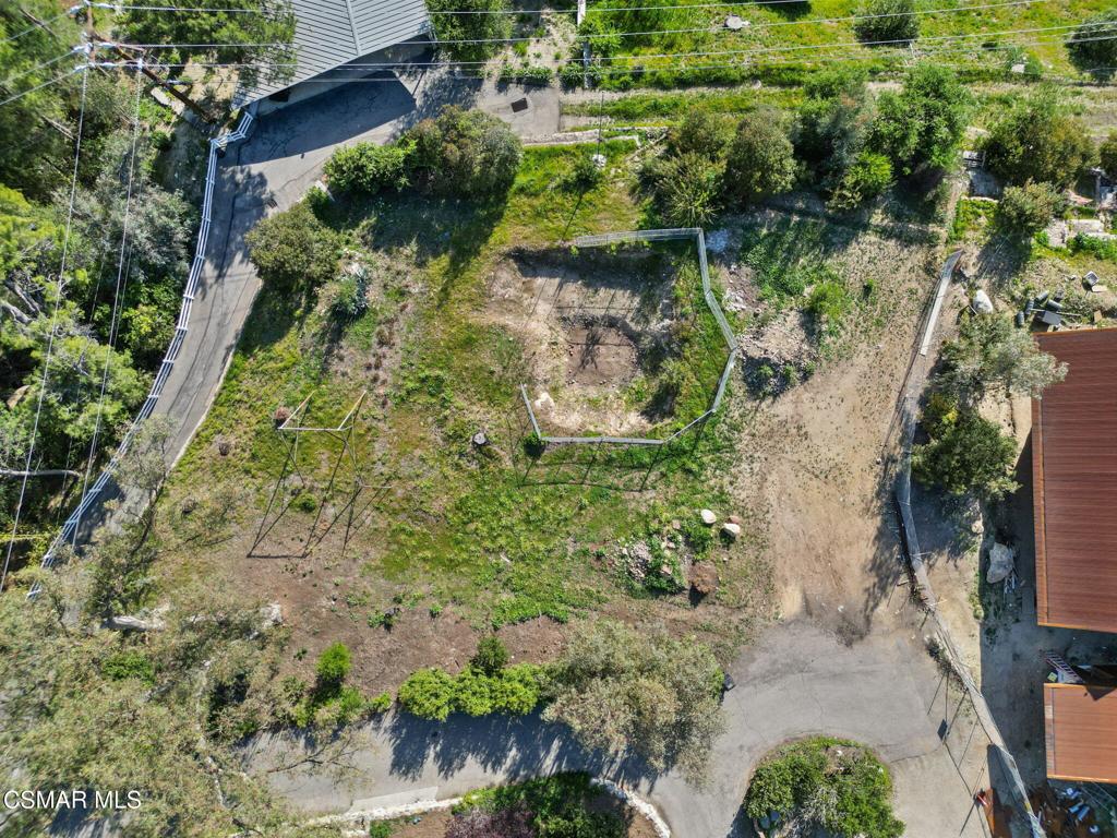 2239 Pinecrest Road Agoura Hills, CA 91301 - Photo 8 of 26