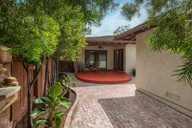 a view of a house with a outdoor space